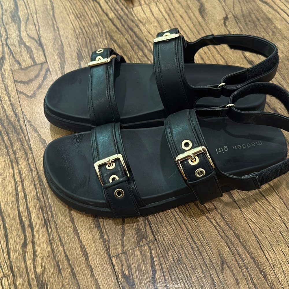 Steve Madden sandals, black, trendy with gold